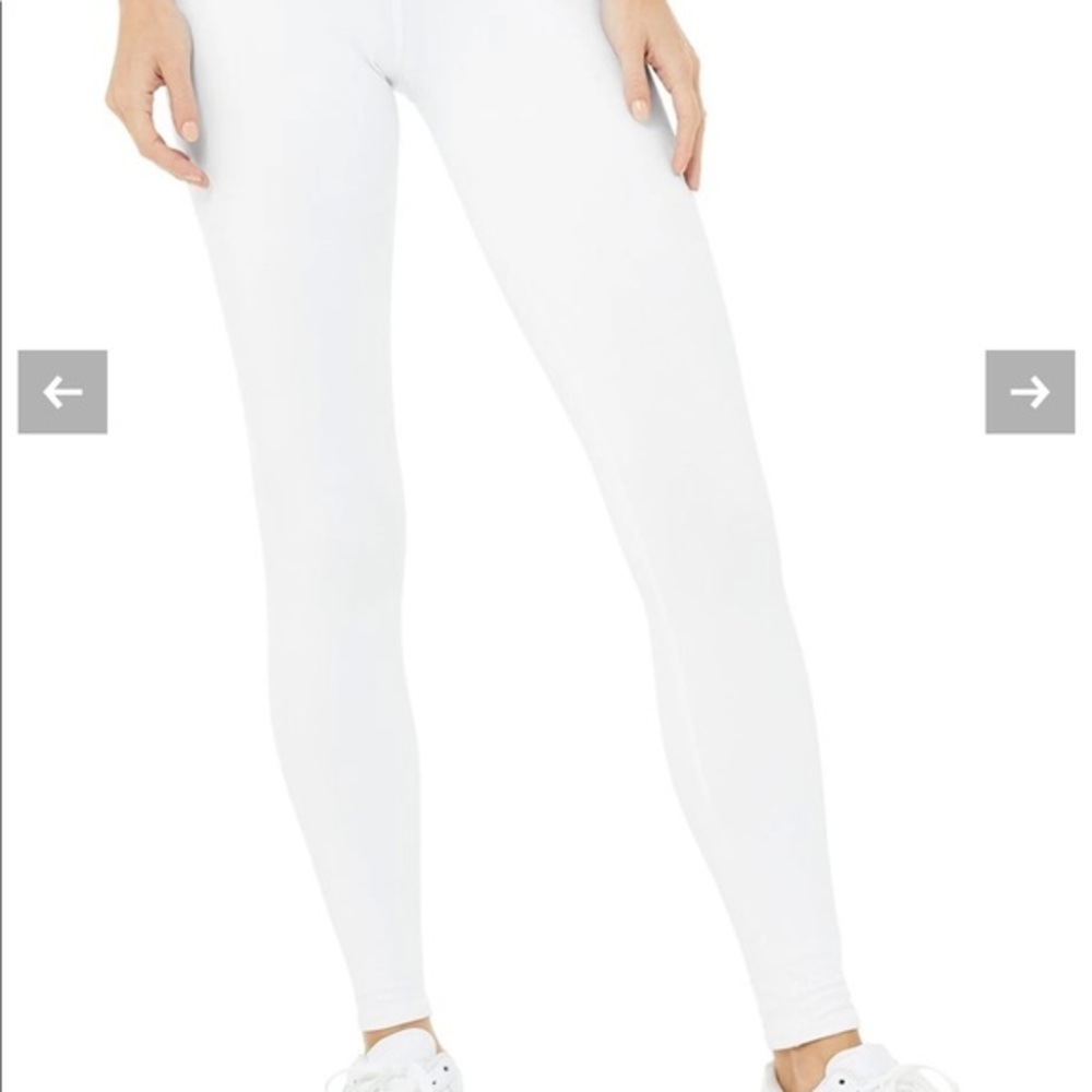 ALO YOGA WHITE AIRBRUSH LEGGING SIZE XXS